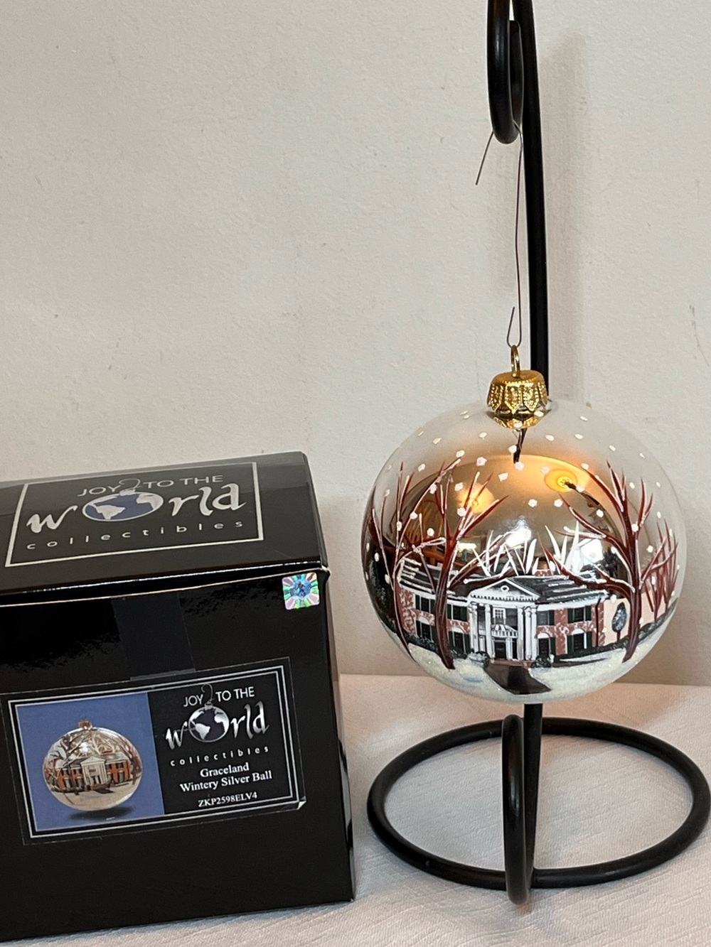 Joy To The World Silver Graceland Hand-Painted Holiday Ornament. Elvis. Collect